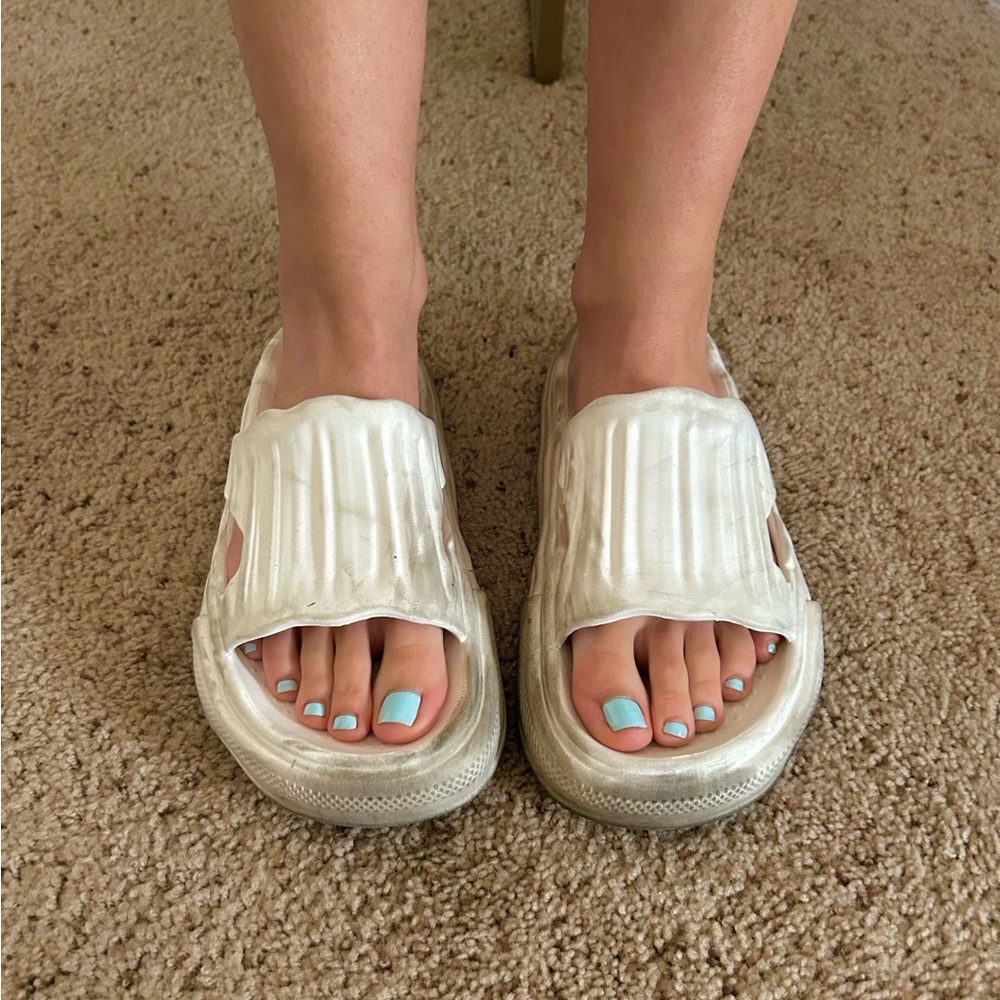 Comfiest cloud slippers